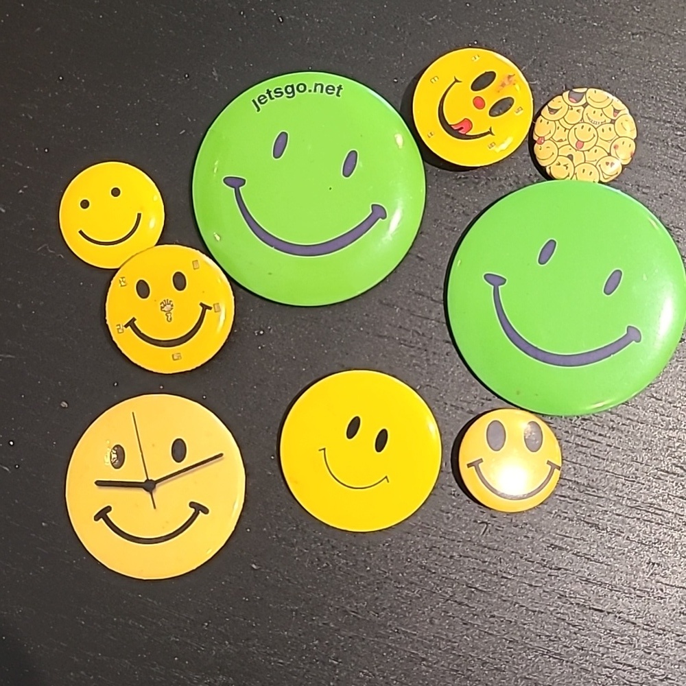 Vintage 90s smiley face pins